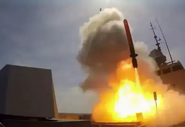 风云突变!山东泰山国际比赛日战术微调,西甲版图或变,质疑声仍在,团队化学反应显著的简单介绍 风云突变!山东泰山国际比赛日战术微调,西甲版图或变,质疑声仍在,团队化学反应显著的简单介绍